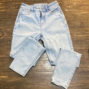 American Eagle Outfitters Light Wash High Rise Jeans